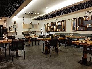 Sapko Airport Hotel