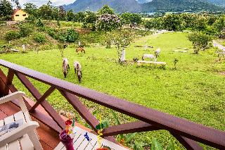 E OUTFITTING PAI RESORT