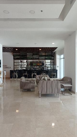 Hotel Dorado Plaza Alto Prado