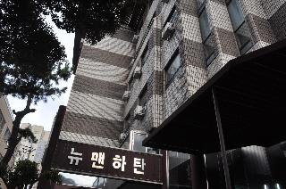 New Manhattan Hotel