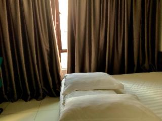 GREEN HOTEL PUCHONG