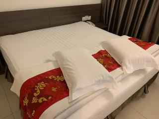 GREEN HOTEL PUCHONG