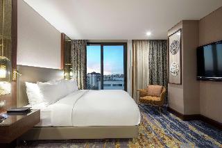Doubletree Hilton Antalya City Centre