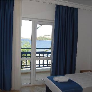 Ladonia Hotels Luna Beach Ex Club Blue White