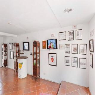 The Ritz Hostel