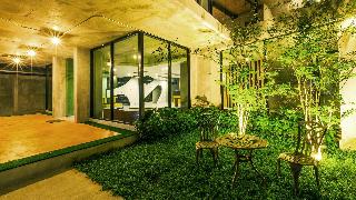B2 Phuket Hotel