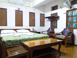 Chan Myaye Guest House