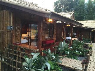 Phoxay Ngam Resort