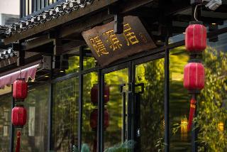 Secret Courtyard Resort Hotel