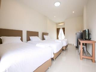 J-House Phetchaburi 