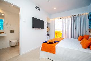 Room Room