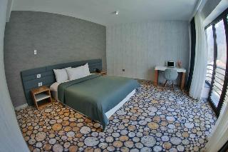 Room Room
