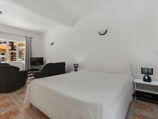 Wanna Studio Apartments