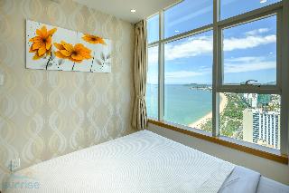 Sunrise Ocean View Apartment