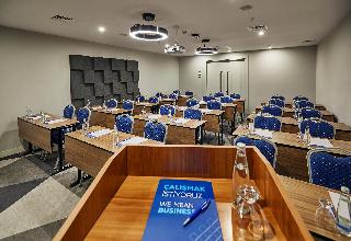 Holiday Inn Express Istanbul Atakoy Metro