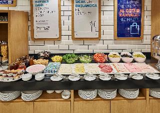 Holiday Inn Express Istanbul Atakoy Metro