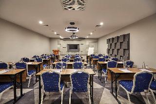 Holiday Inn Express Istanbul Atakoy Metro