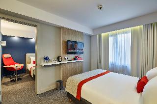 Holiday Inn Express Istanbul  Atakoy Metro