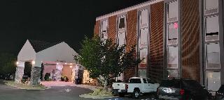 Best Western Plus Beckley Inn