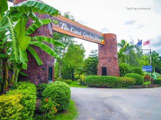 The Canal Garden Resort