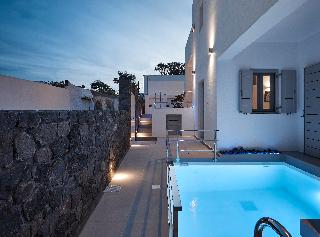 Alchemy Luxury Villa