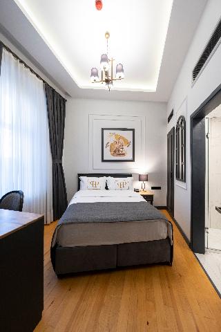 Ferman Port Hotel