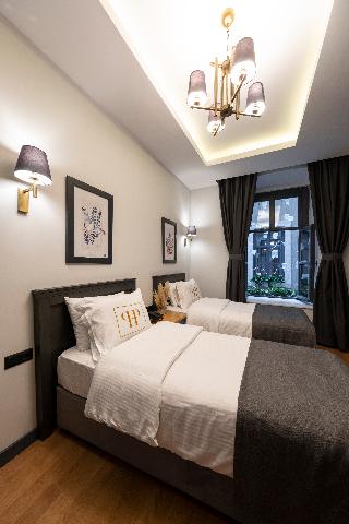 Room Room