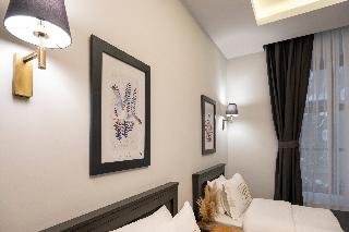 Ferman Port Hotel