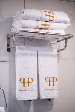Ferman Port Hotel