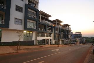 La Loggia Gateway Apartments