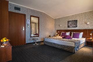 Room Room