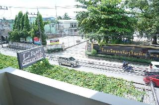 Le Ranong Bistro And Guesthouse