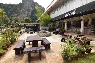 The Moment Hostel 
