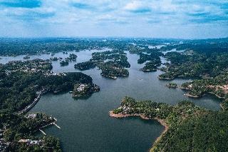 Hotel Indigo Heilong Lake