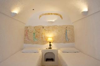 Alexander's Suites