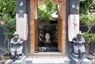Gusti Homestay Bali