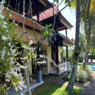 Atres Villa