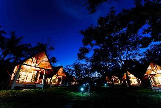 Phayamas Private Beach Resort