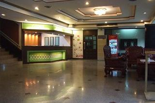 Phuluang Hotel by ZUZU