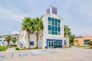 Motel 6 Biloxi Beach