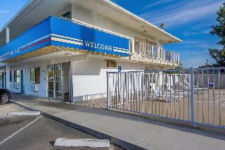 Motel 6-Red Bluff, CA