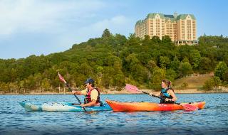 Chateau On The Lake Resort Spa And Convention Cent