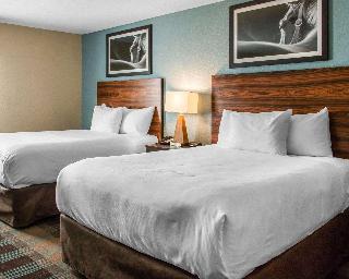 2 Queen Beds, Suite, Nonsmoking, Accessible