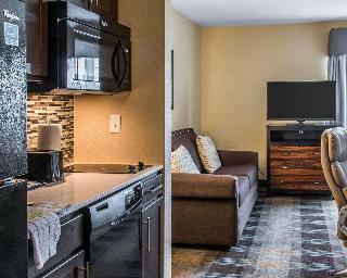1 Queen Bed, Suite, Nonsmoking