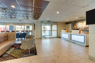 Holiday Inn Express Cincinnati North - Monroe
