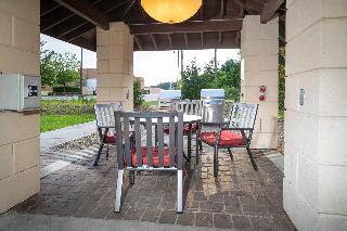 Staybridge Suites Summerville - Charleston Area