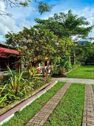 Country Club Eco Casa Jardín