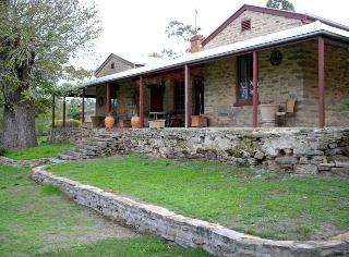 1860 Wine Country Cottages
