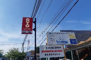 Super OYO 1678 Jati Exclusive Homestay