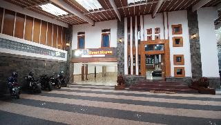 Tirtasari Nice Guesthouse